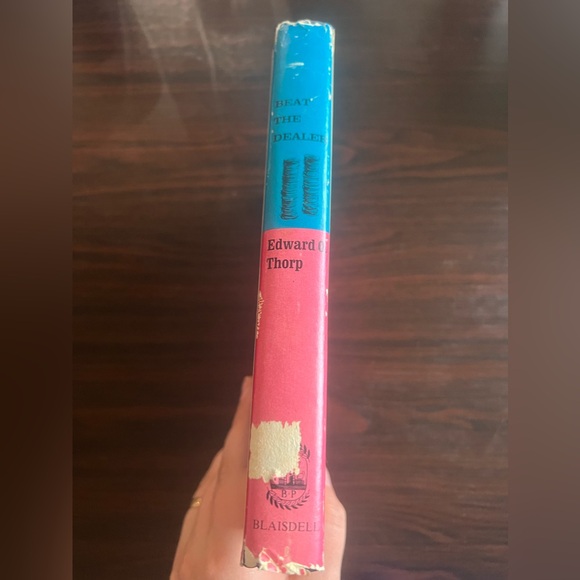 Beat the Dealer a Winning Strategy for the Game of Twenty One 1st Edition Rare - Picture 10 of 10